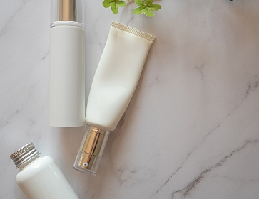 トラネキサム酸配合化粧水とクリームのセット